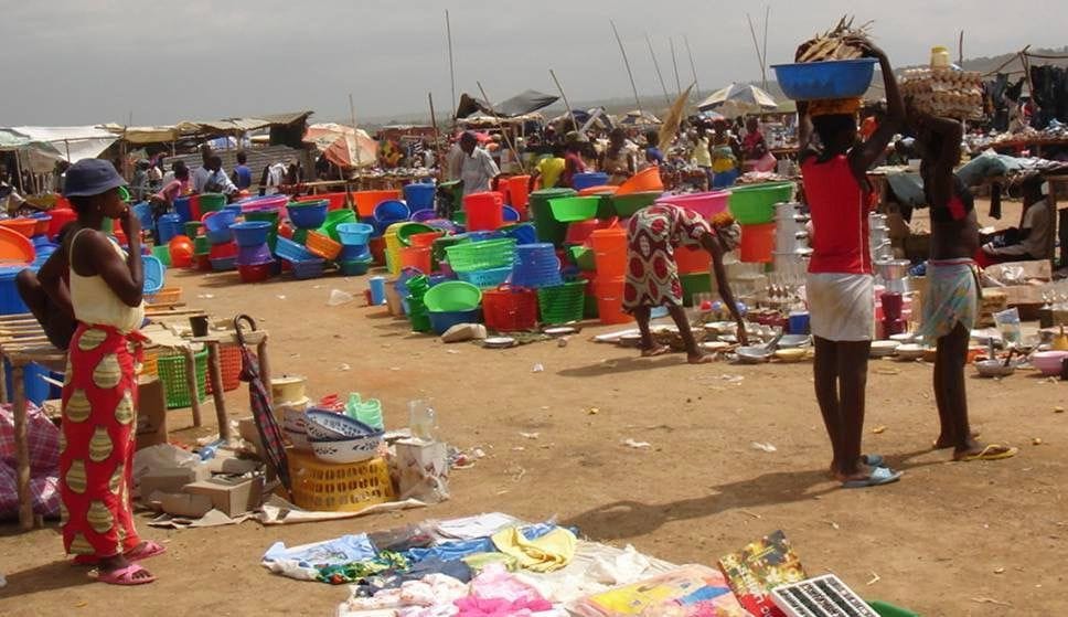 Grand marché du samedi – Cacuaco