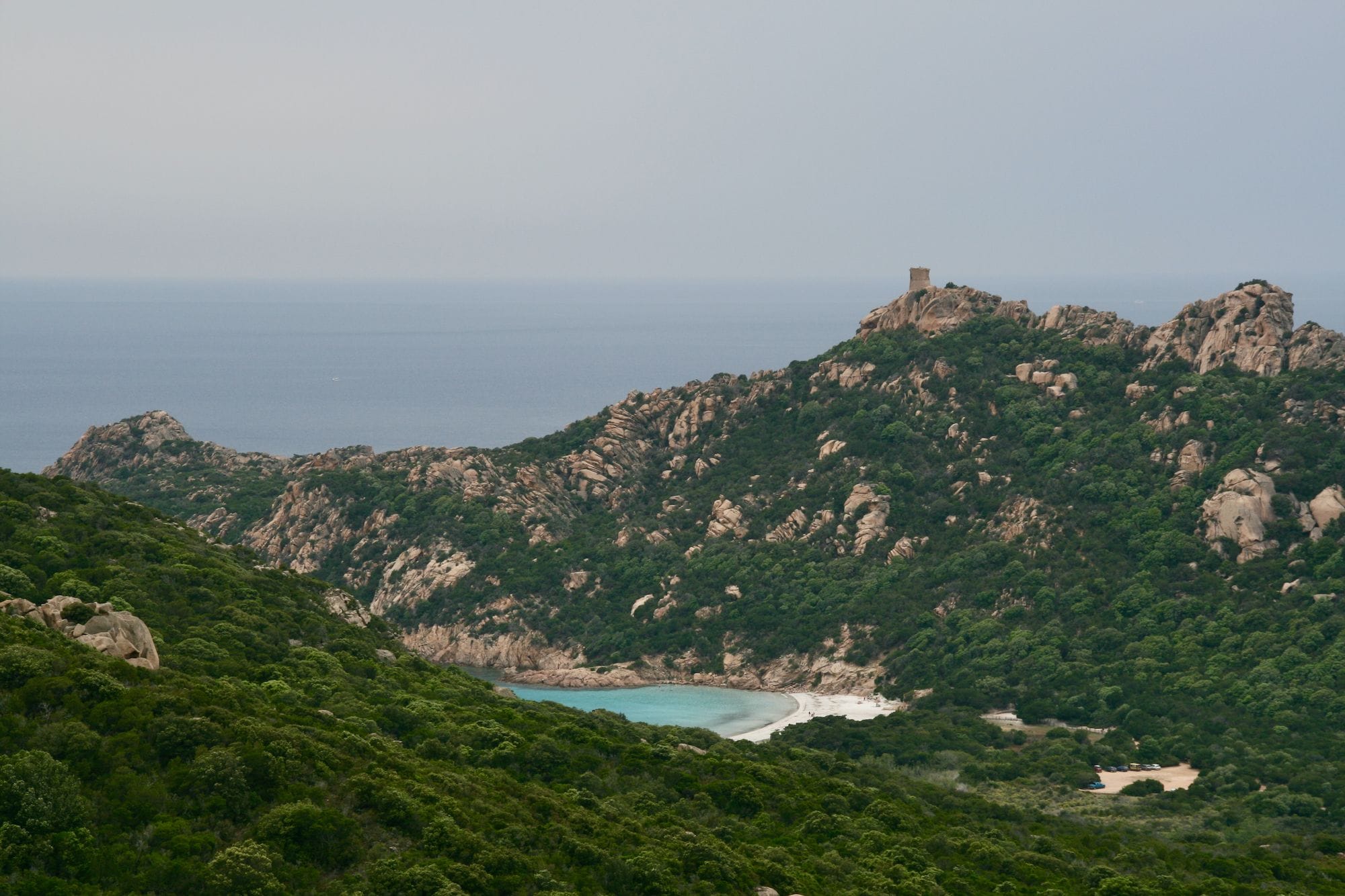 Plage aux méduses