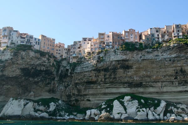Les falaises en bateau